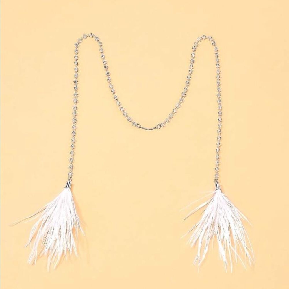 Elegant White Feather Chain Accessory R290 - Picture 2 of 3